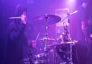 Live Bands and DJs at Seacrets Bar & Grille