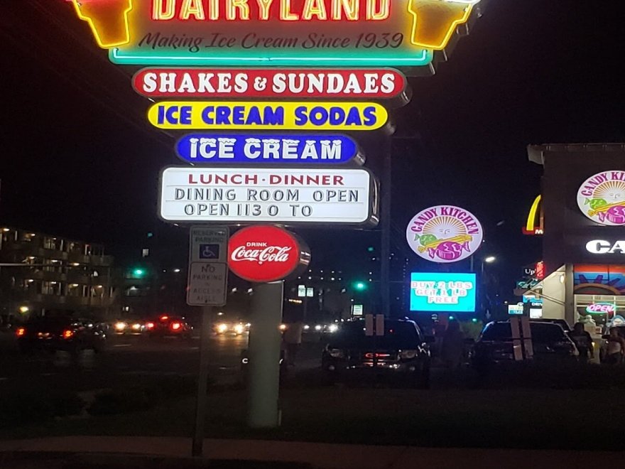 Dumser's Dairyland Restaurant