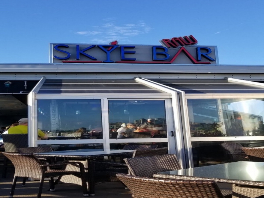 Skye Bar & Grille