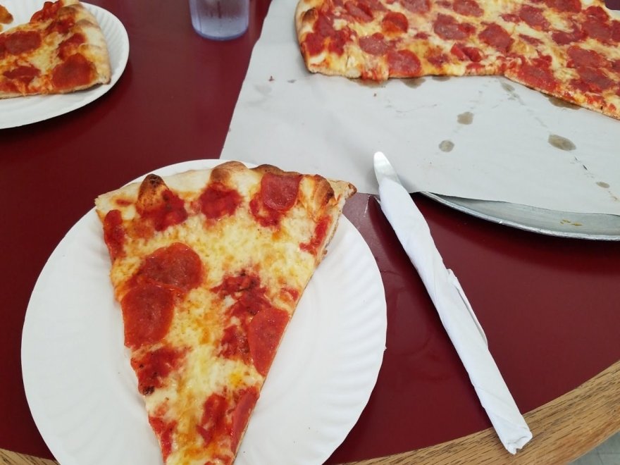 Piezanos Pizza