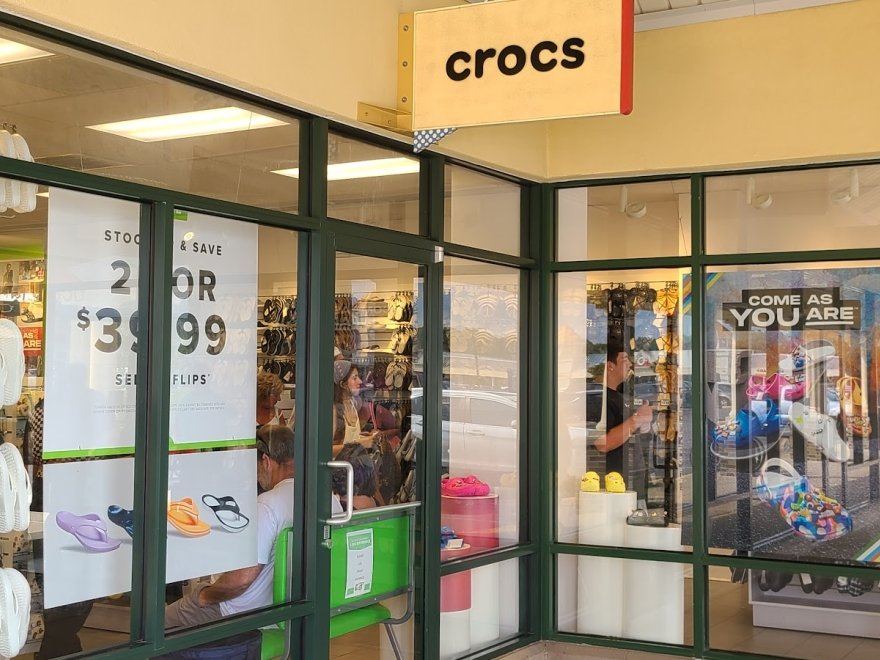 Crocs