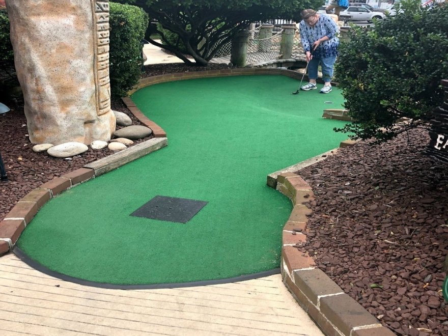 Nick's Mini Golf - Golf Down Under