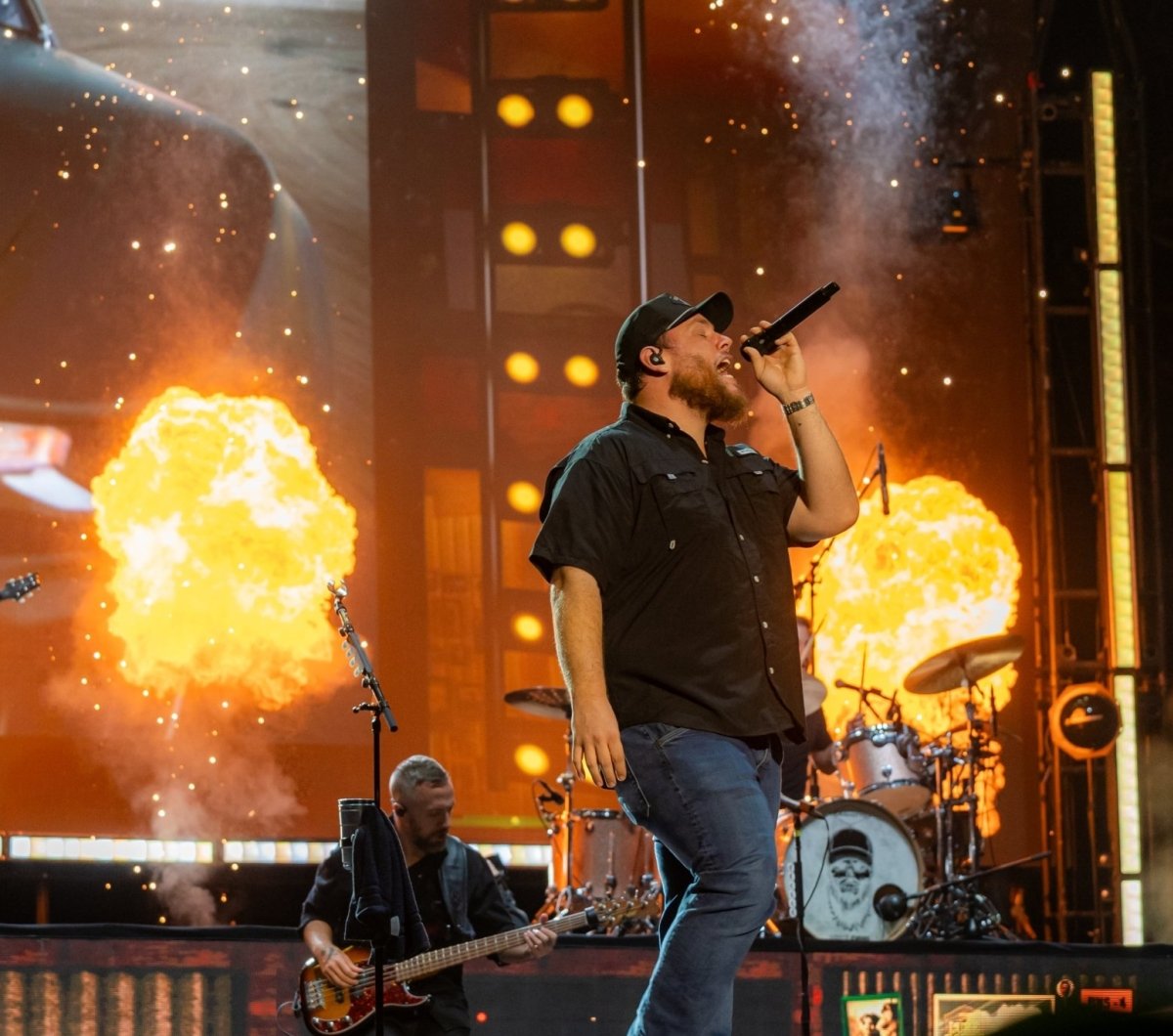 Luke Combs at Country Calling